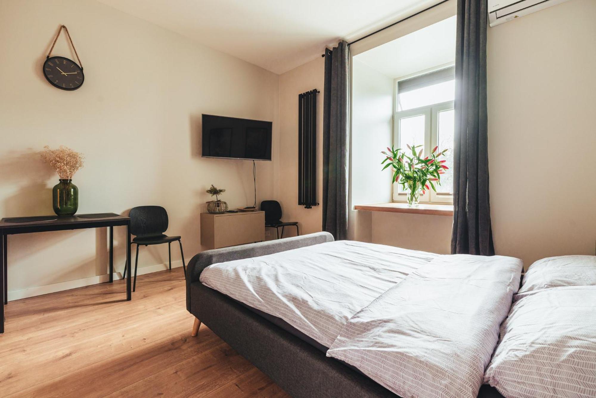 Przytulny Apartament Przy Dworcu Radom Exterior foto